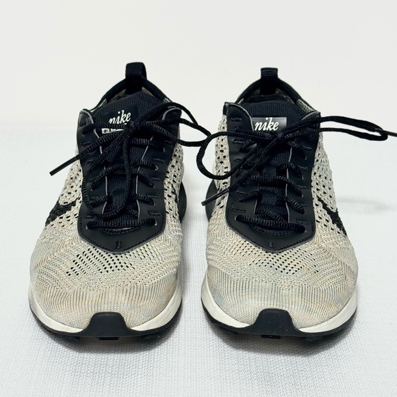 Nike Air Max Flyknit Racer Sneakers Womens Size 7.5 Sesame Black/Ocean Cube EUC - Picture 5 of 14